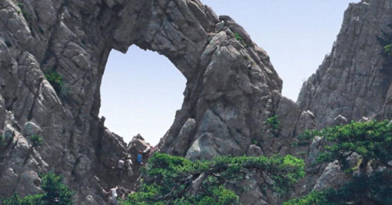Camping L'Oso بورتو فيكشْيو المظهر الخارجي الصورة